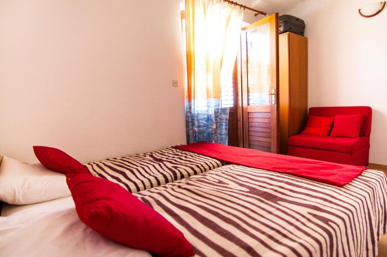 Apartment Stomorska 8650A מראה חיצוני תמונה